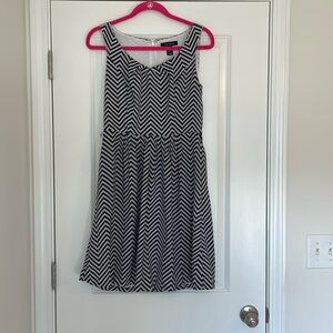 White House Black Market black and white zig zag dress